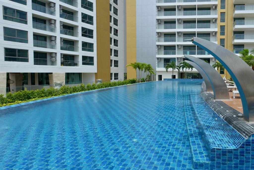 Peak Towers Condominium Pattaya Extérieur photo