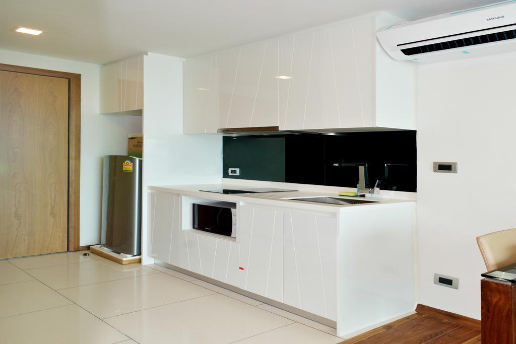 Peak Towers Condominium Pattaya Extérieur photo