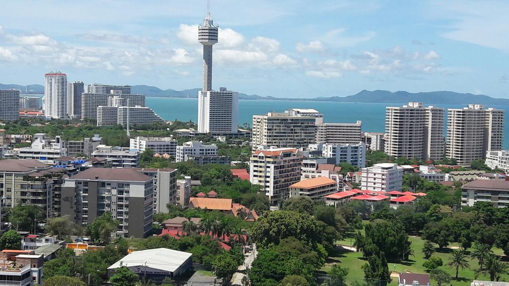 Peak Towers Condominium Pattaya Extérieur photo