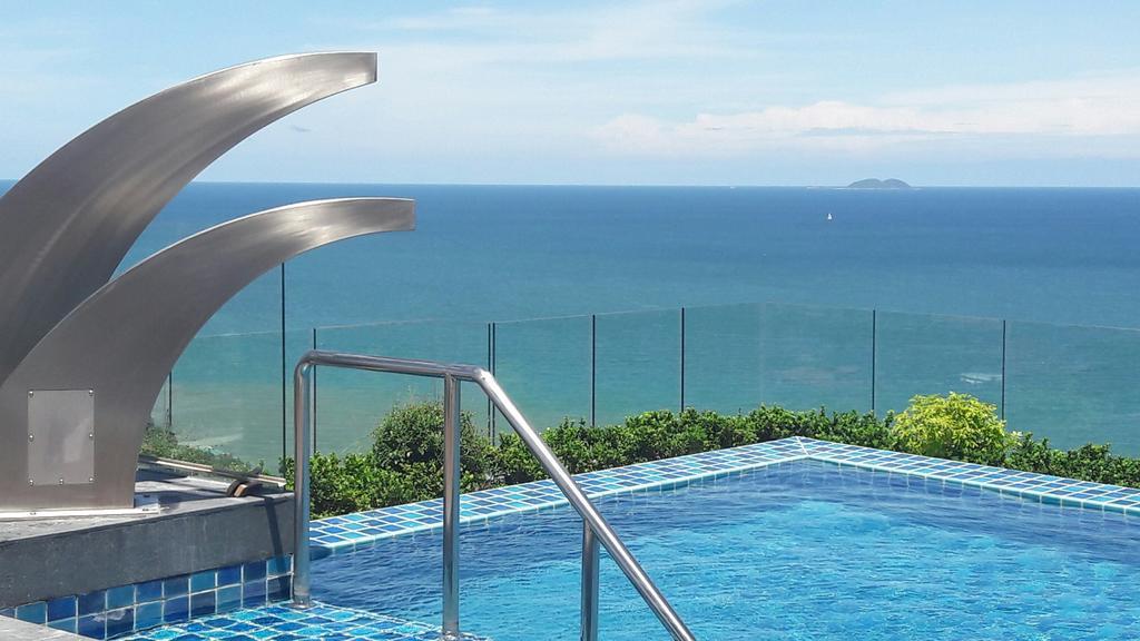 Peak Towers Condominium Pattaya Extérieur photo