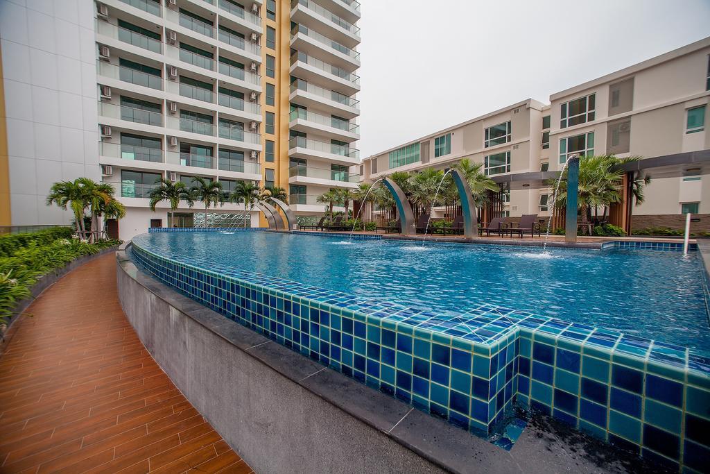 Peak Towers Condominium Pattaya Extérieur photo