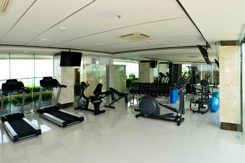 Peak Towers Condominium Pattaya Extérieur photo